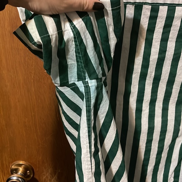 2 for 15$// H&M button down - Picture 4 of 4